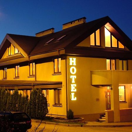 Hotel Senas Namas أليتس المظهر الخارجي الصورة