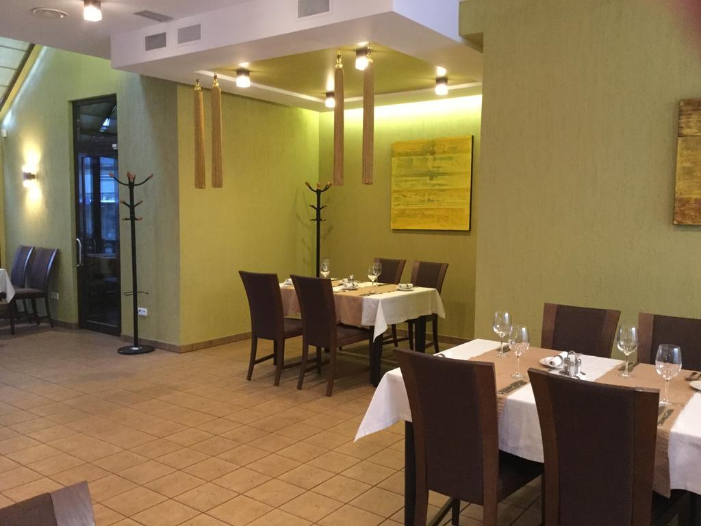 Hotel Senas Namas أليتس المظهر الخارجي الصورة